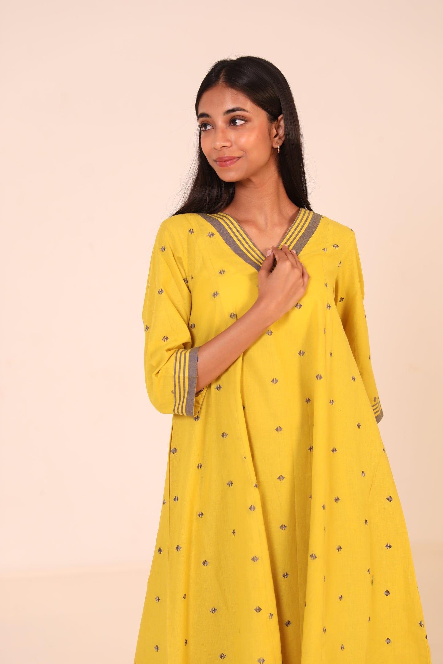 Dandelion Kurta