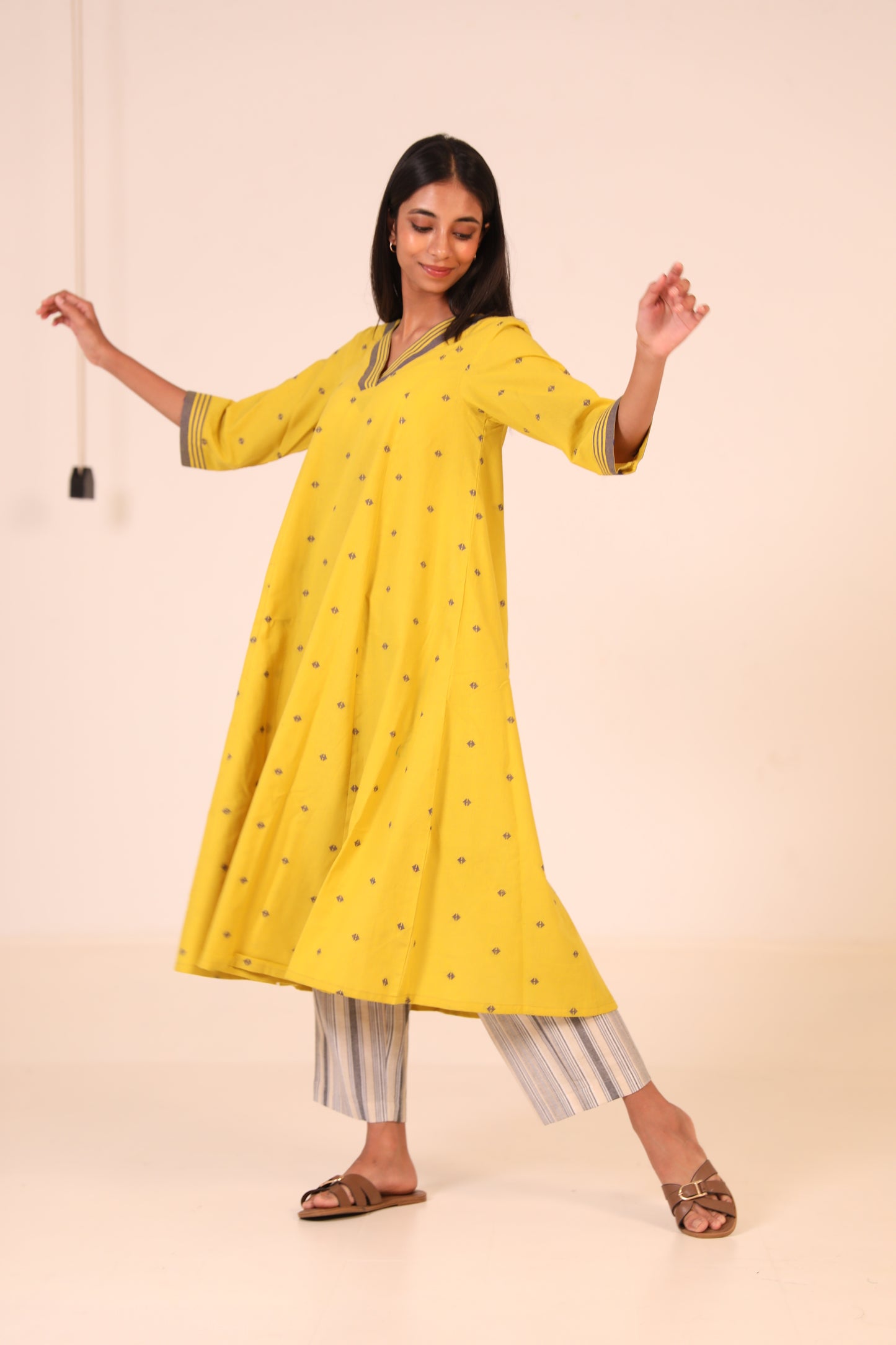Dandelion Kurta