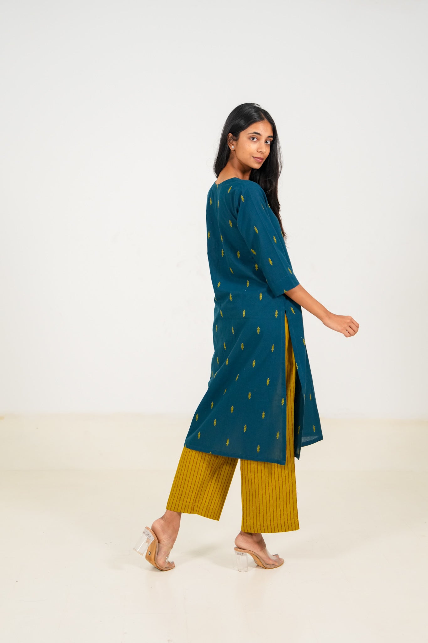 Firefly Kurta Set