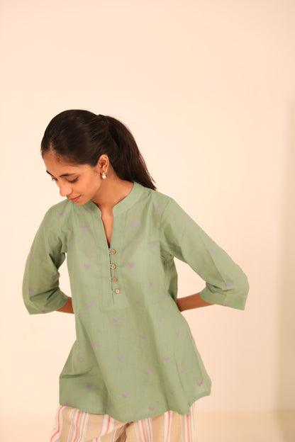 Winter Pear Top