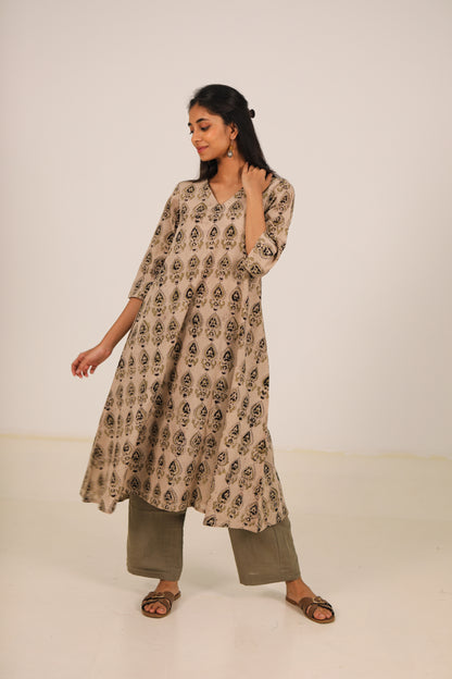Dusty Miller Kurta Set