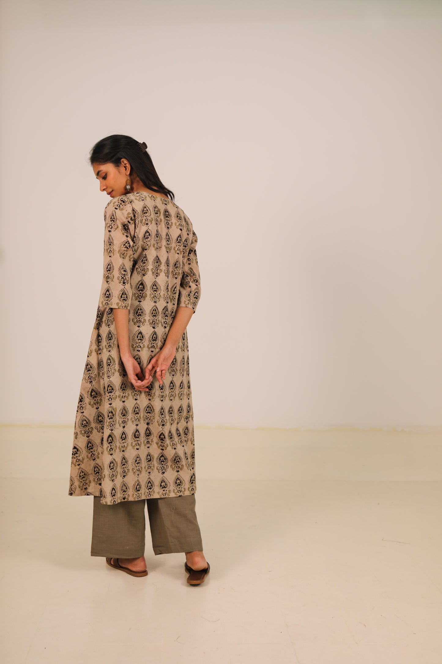 Dusty Miller Kurta Set