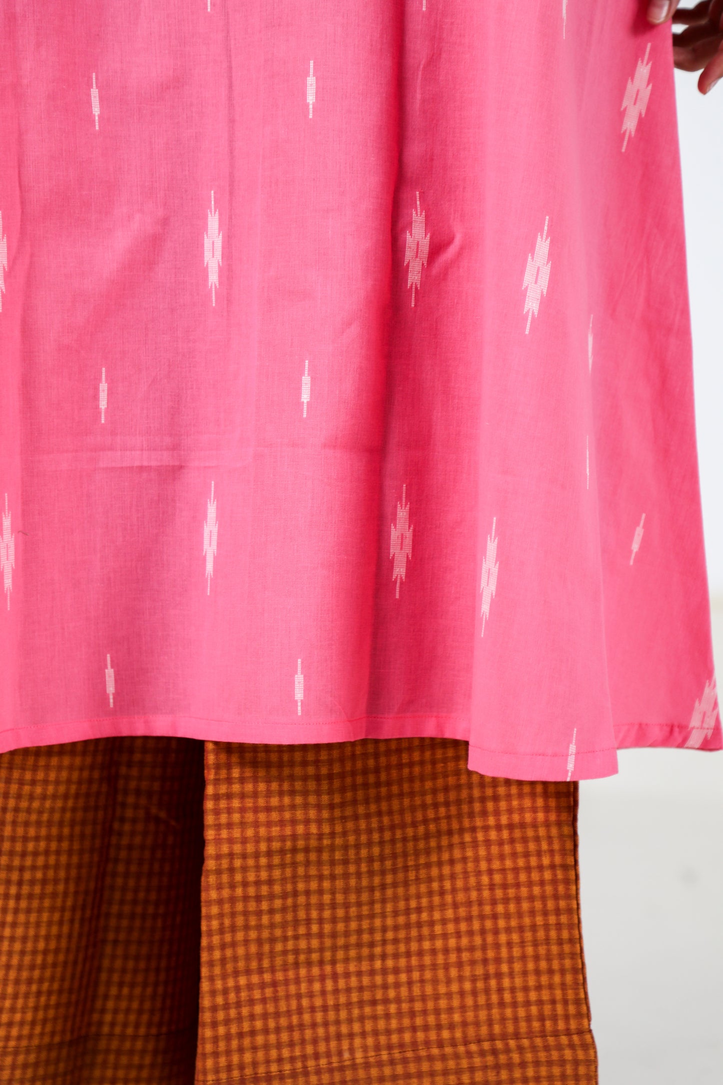 Elara Kurta