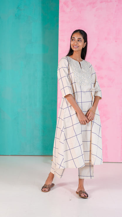 Courtyard Ivy Kurta Set