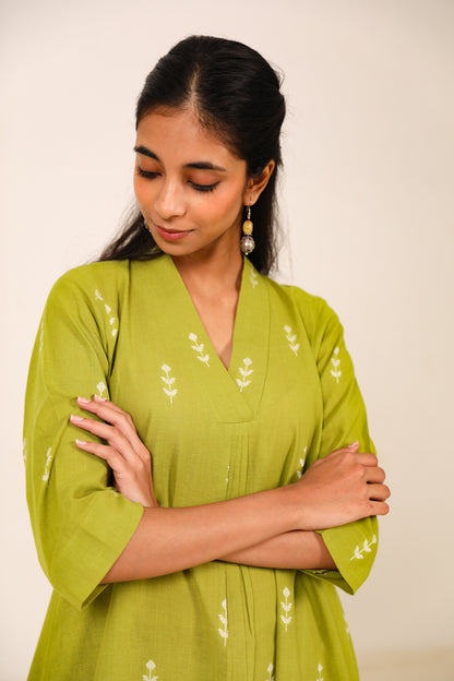Tender Stem Kurta Set