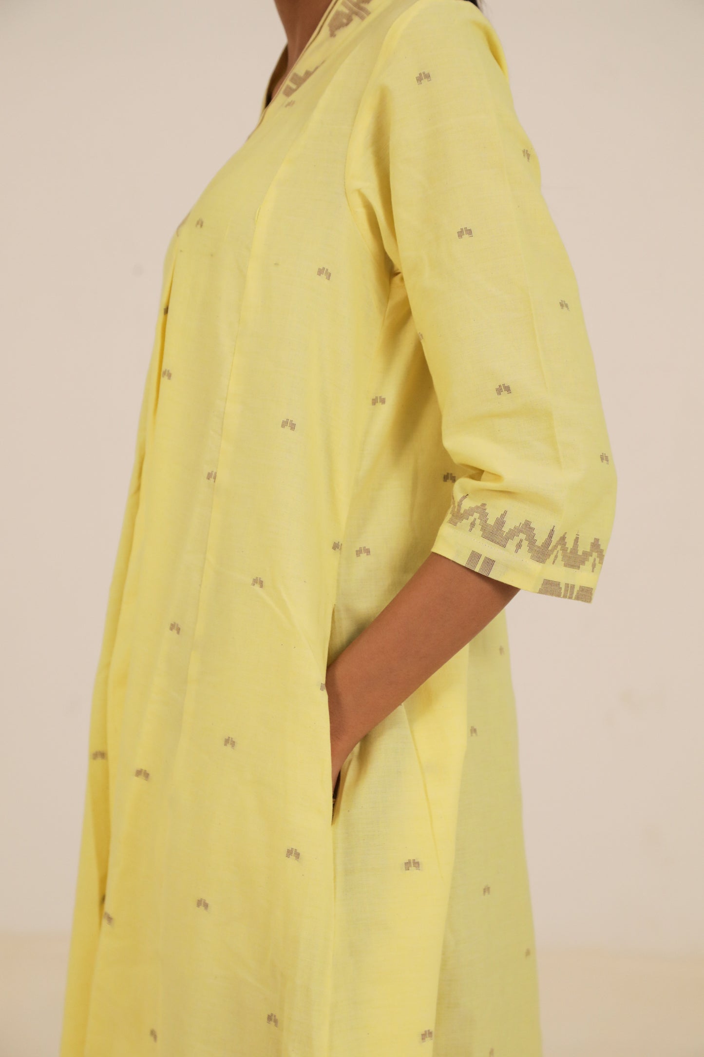 Butter Flower Kurta Set