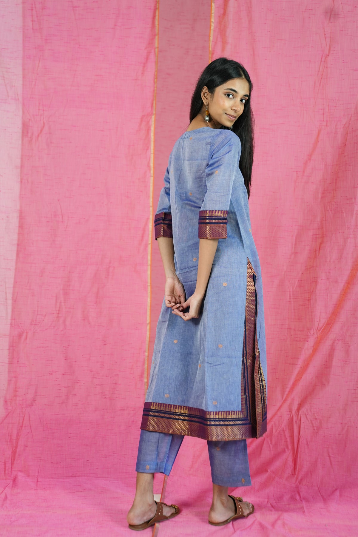 Tarangini Suit Set