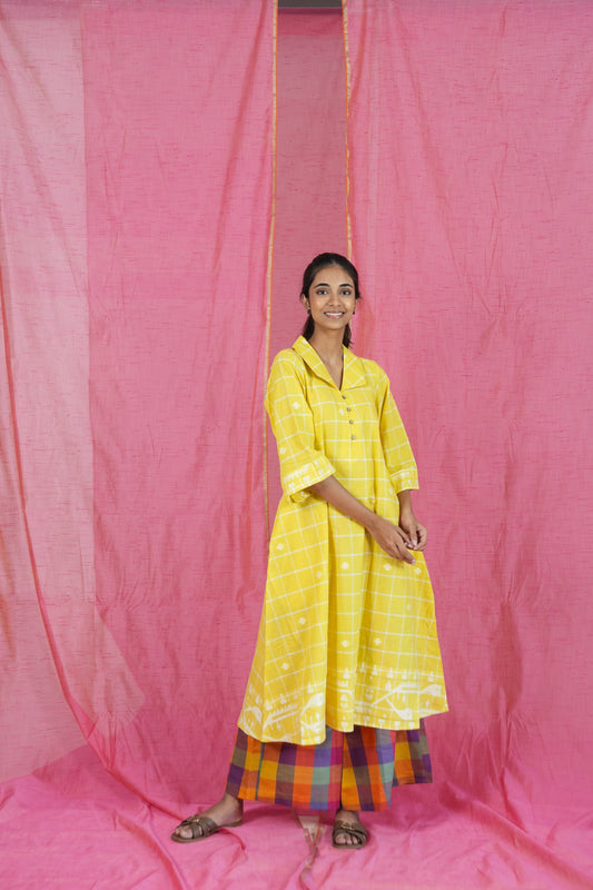 Amaltas Kurta Set