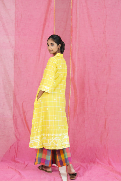 Amaltas Kurta Set