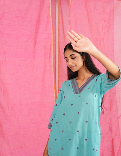 Aruni Kurta Set