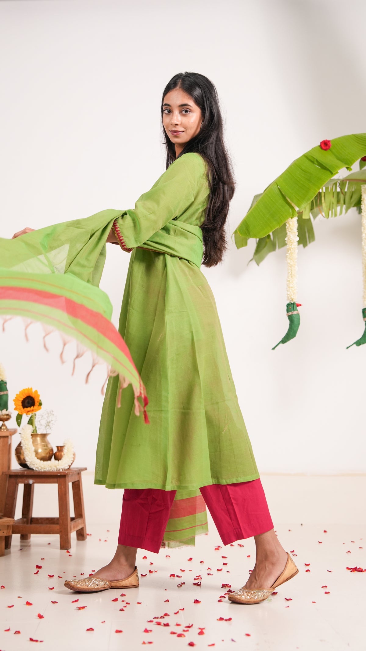 Valli Suit Set