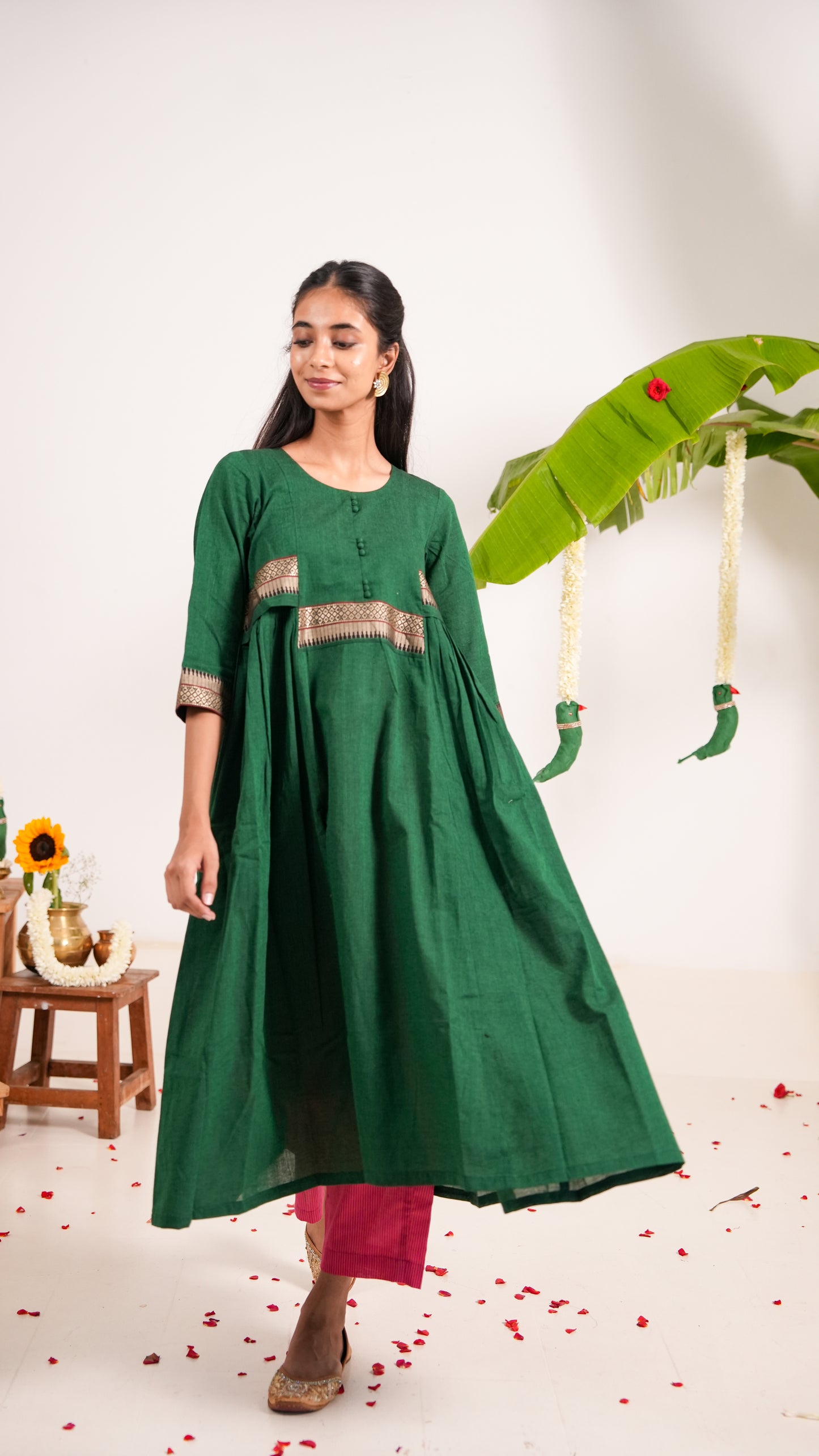 Tulasi Kurta Set