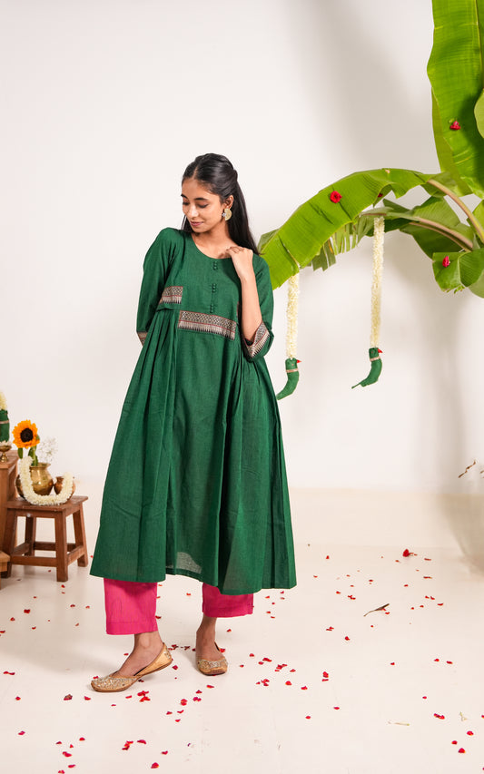 Tulasi Kurta Set