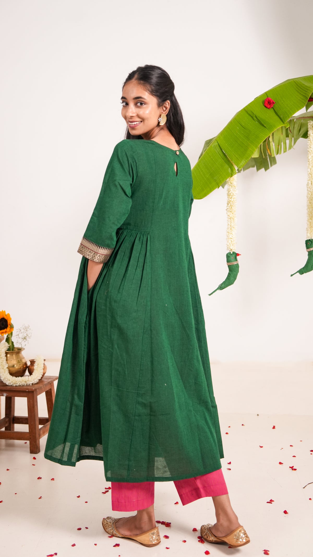 Tulasi Kurta Set