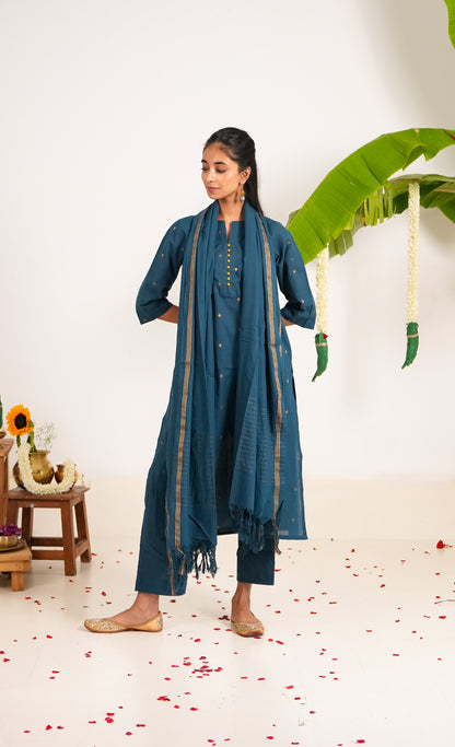 Nilotpala Dupatta Set