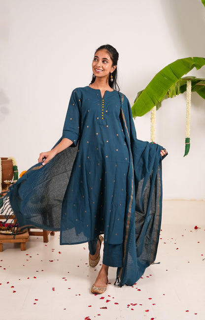 Nilotpala Dupatta Set