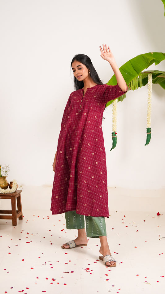 Shonima Kurta Set