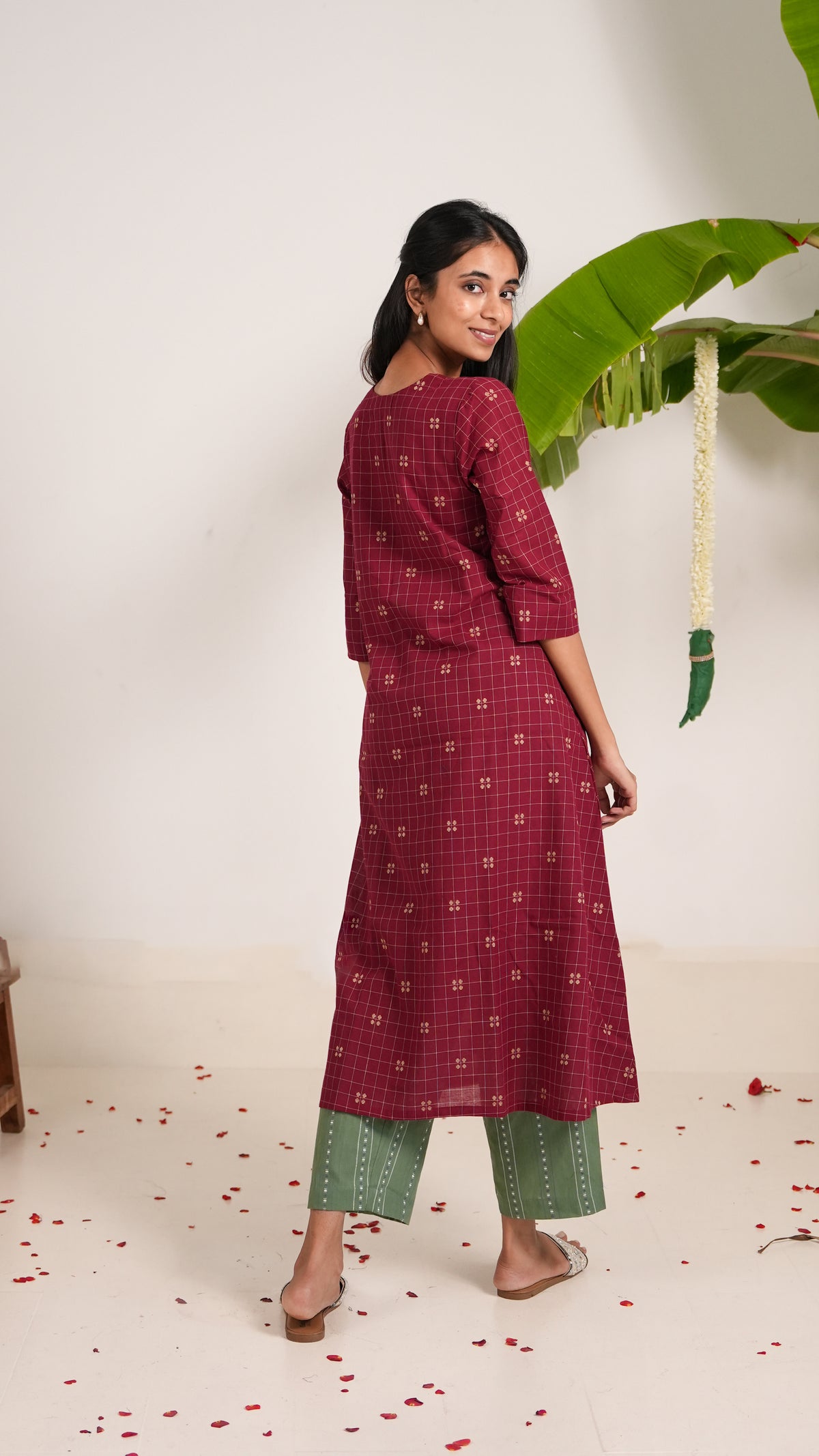 Shonima Kurta Set