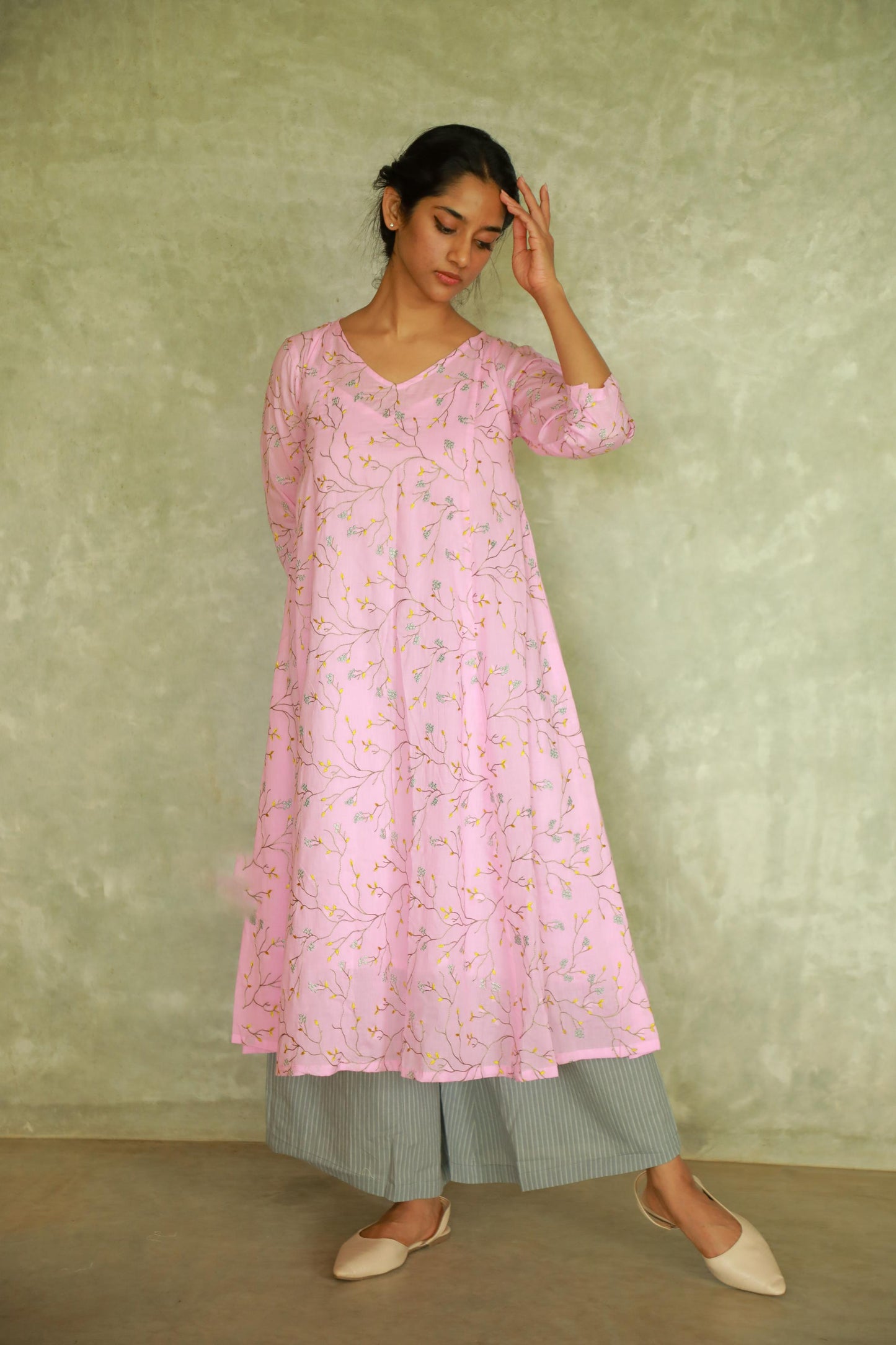 Orchid Bouquet Kurta Set