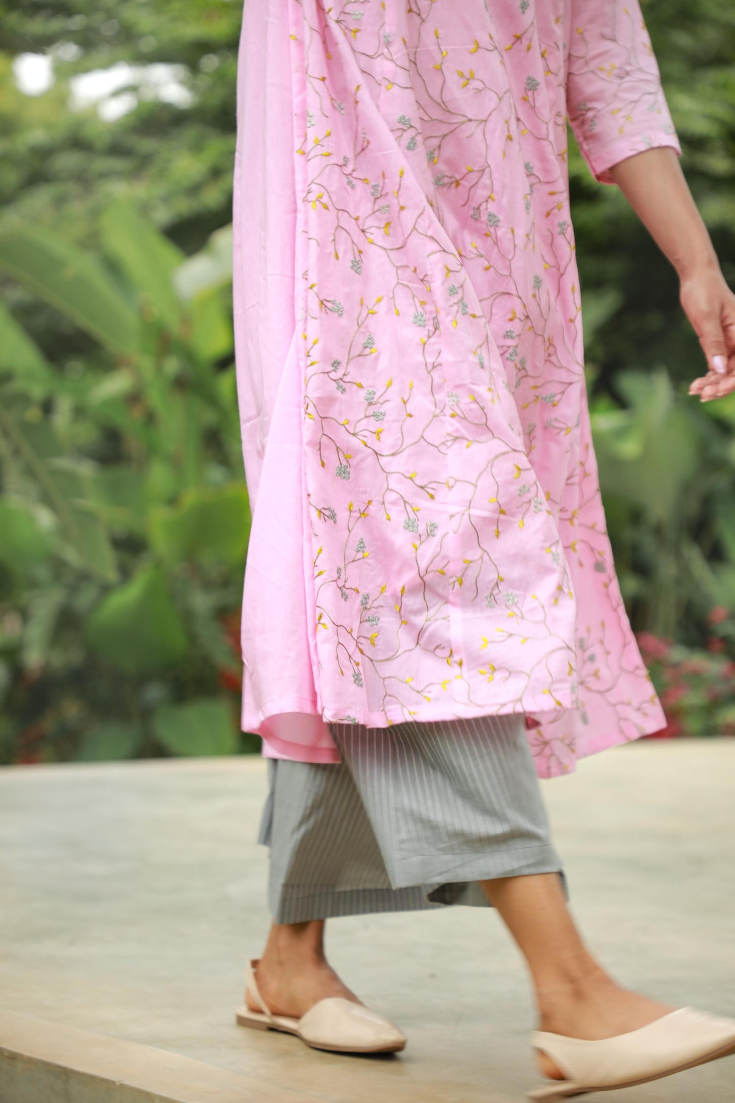 Orchid Bouquet Kurta Set