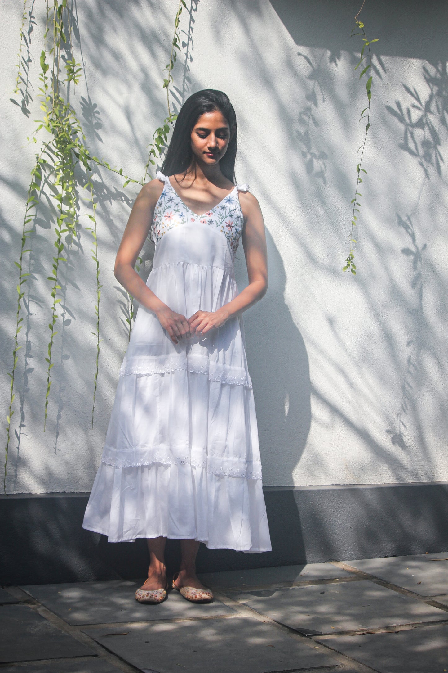 White Tiered Dress. Organza Lace ontiers. Floral embroidery details. 